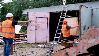 Демонтаж гаражей в Мончегорске, цена от 1784 руб. – услуги под ключ от 2Землекопа-Мнч